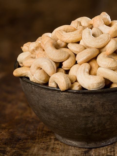 Cashews 8 oz